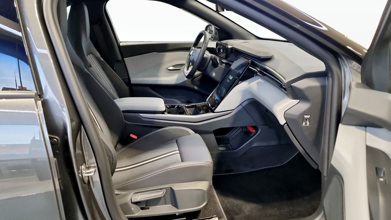 Ford Capri 2025, bild 3/8