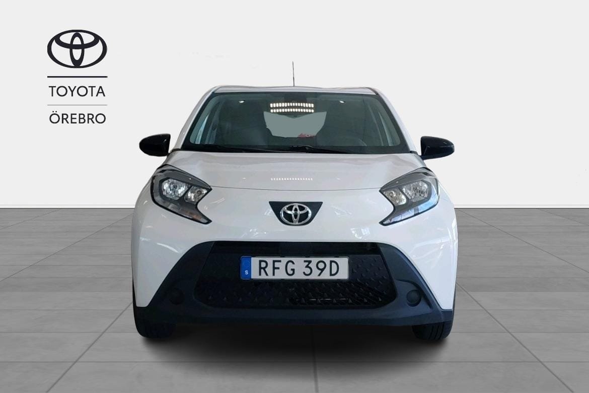 Toyota Aygo X 1.0 Play Aut Vinterhjul 2023, photo 6/10