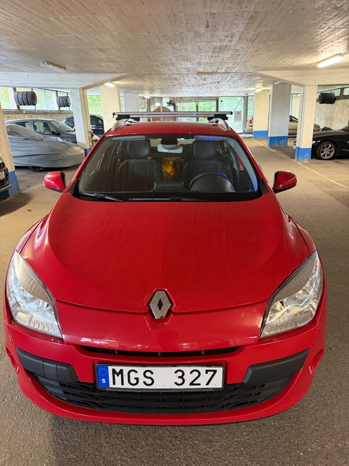 Renault Megane Grandtour 1.5 dCi Euro 5 2012, bild 3/10