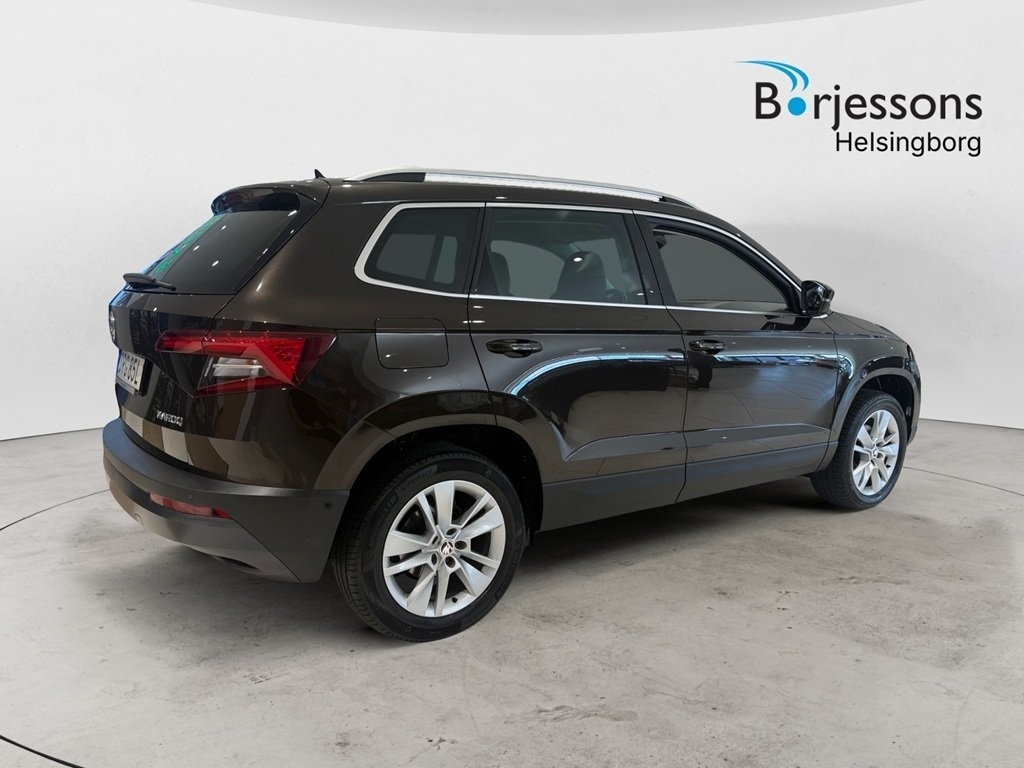 Skoda Karoq 2019, bild 3/10