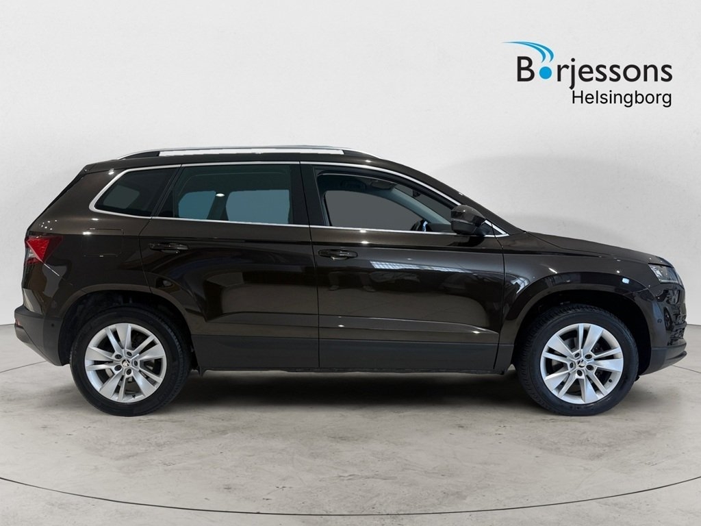 Skoda Karoq 2019, bild 2/10