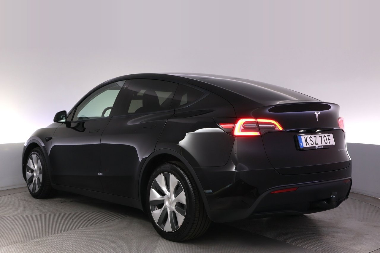 Tesla Model Y 2023, bild 4/10