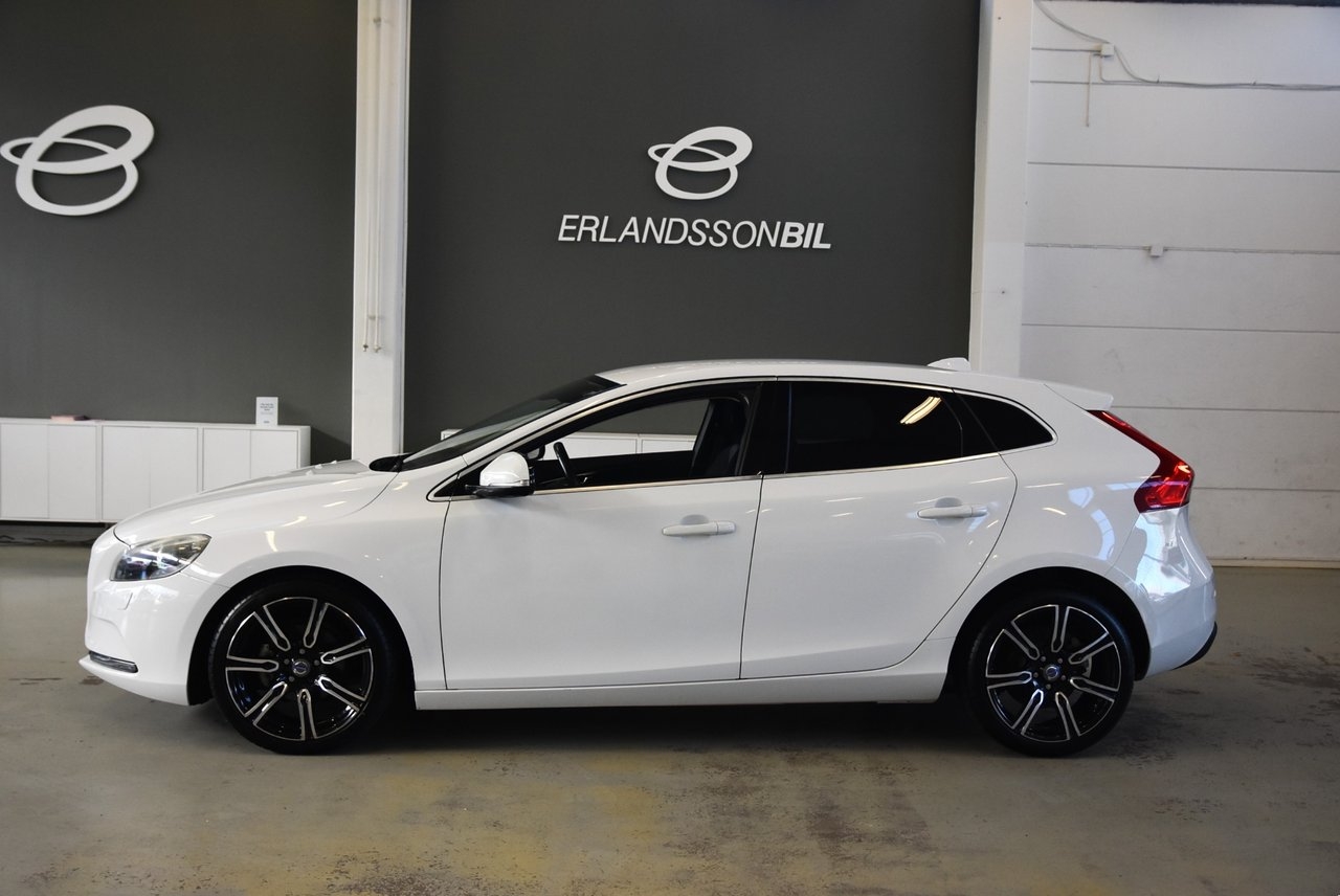 Volvo V40 2014, photo 7/10