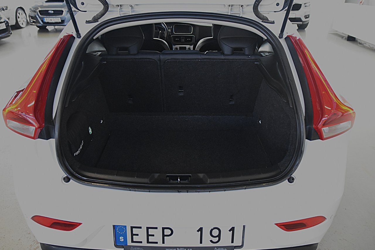 Volvo V40 2014, photo 6/10