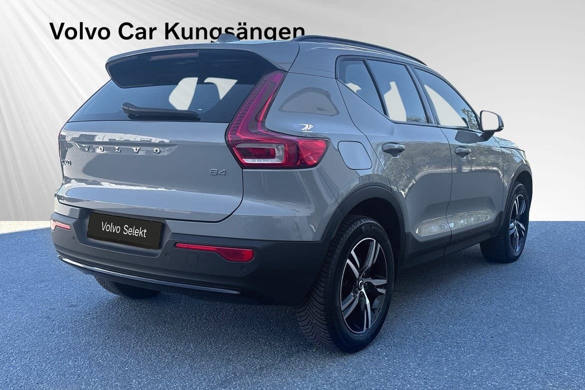 Volvo XC40 B4 FWD Bensin Plus Dark 2024, bild 5/10