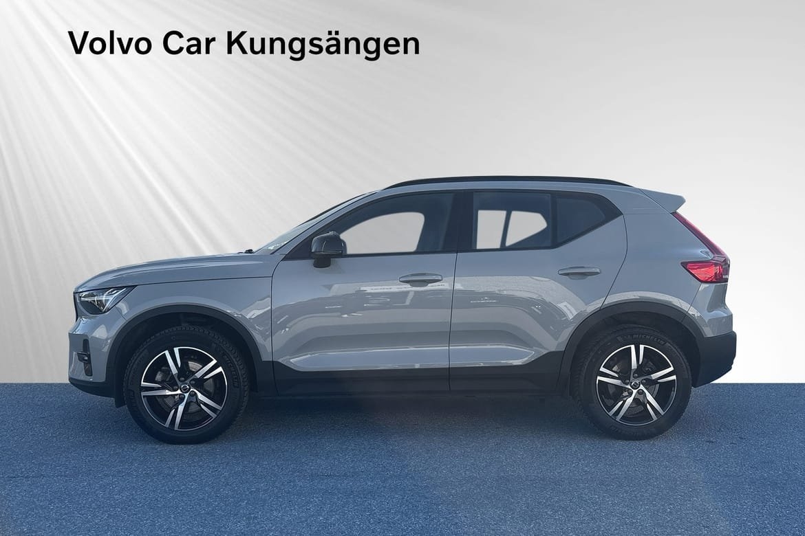 Volvo XC40 B4 FWD Bensin Plus Dark 2024, bild 3/10