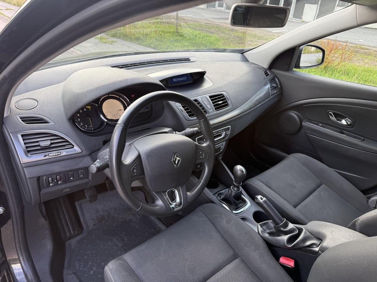 Renault Megane Grandtour 1.2 TCe Euro 5 2013, bild 4/5
