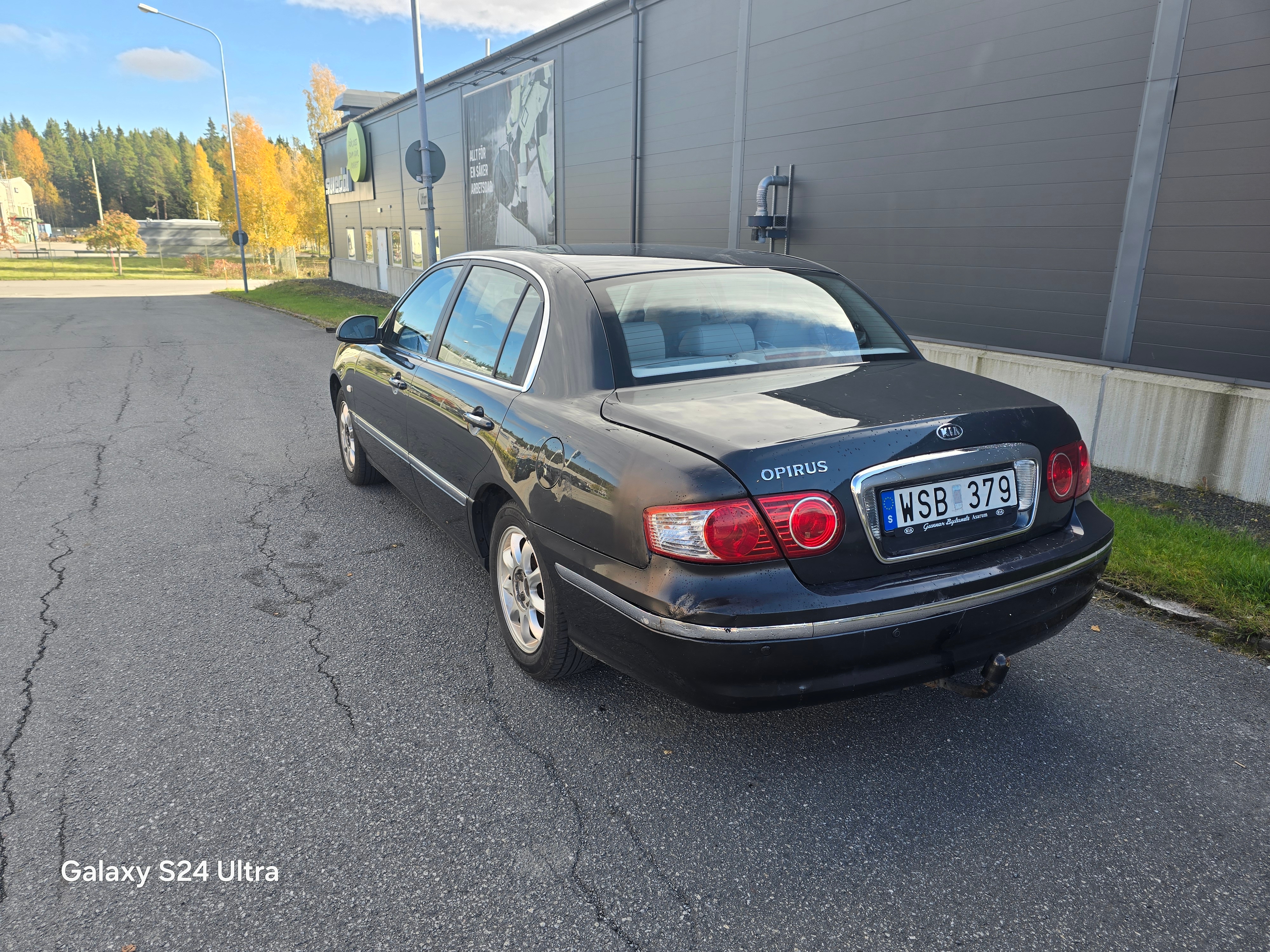 Kia Opirus 3.5 V6 Automatisk 2005, bild 4/5