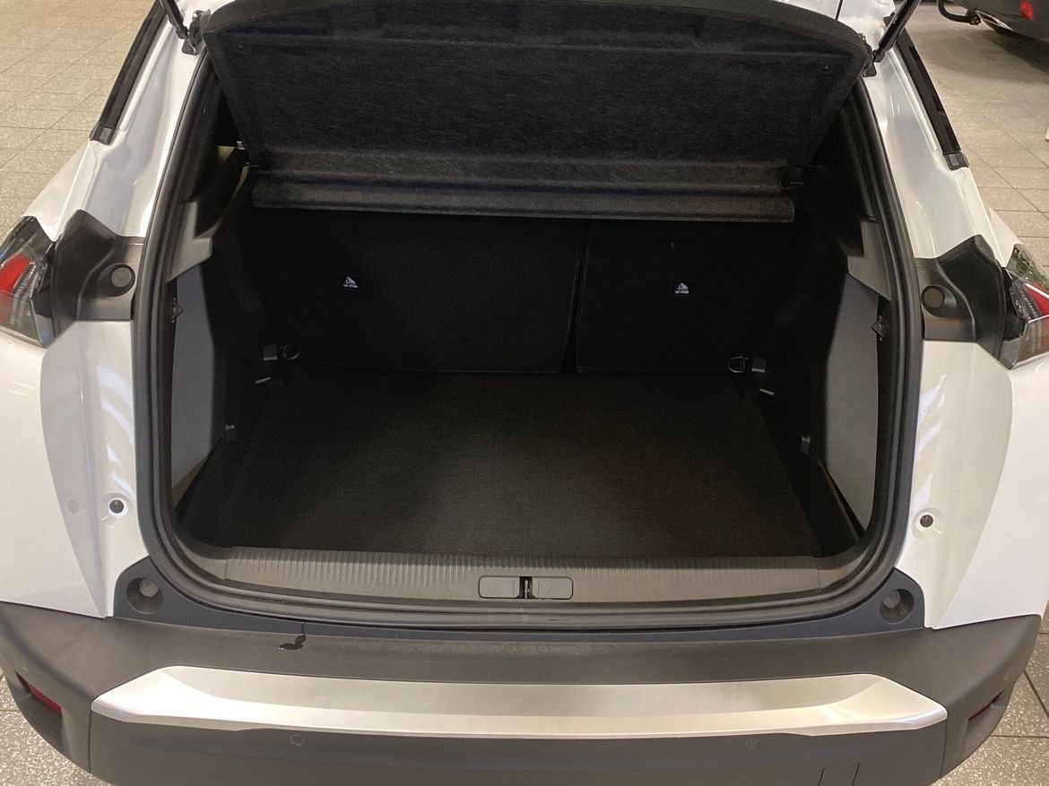 Peugeot 2008 SUV 130HK AUTOMAT 2022, bild 7/10