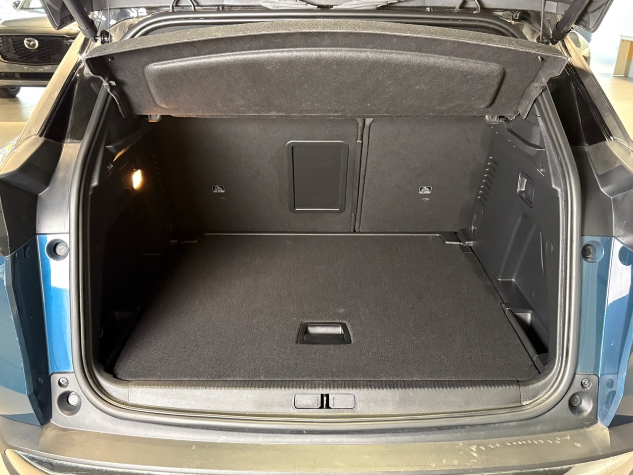 Peugeot 3008 131hk GT AUT - Backkamera 2023, bild 6/10