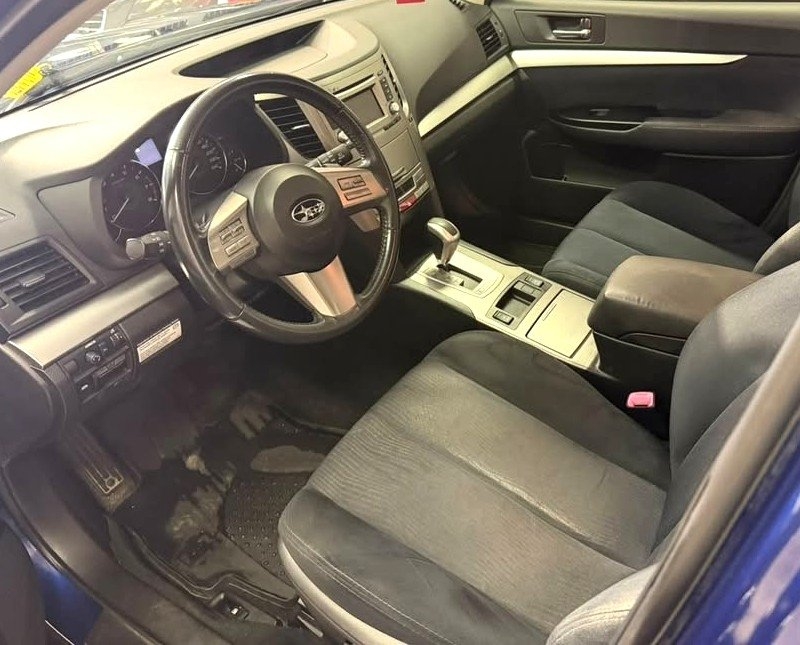 Subaru Outback 2012, bild 7/10