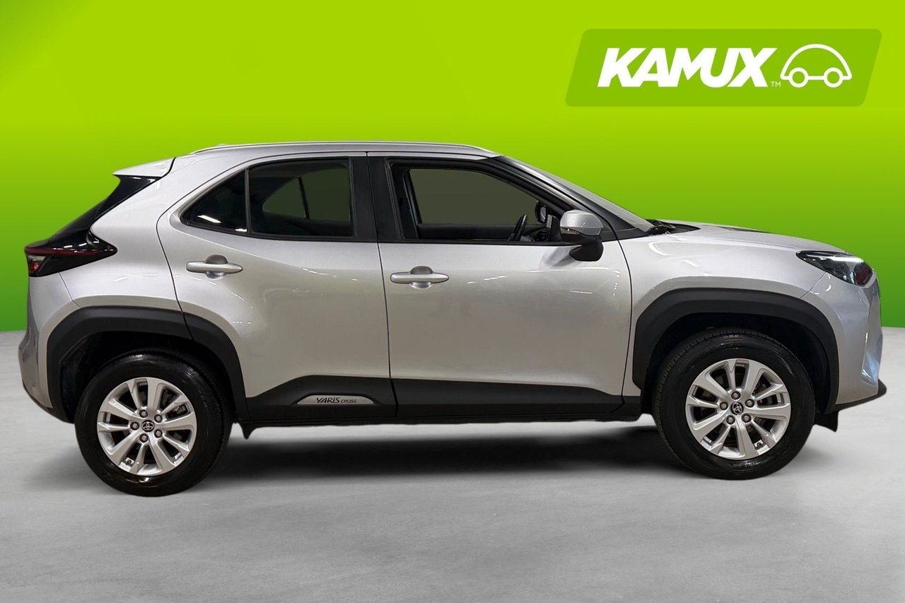 Toyota Yaris Cross 2022, bild 2/21
