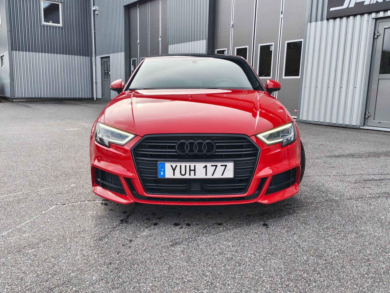 Audi A3 Sedan 35 TFSI S line Svsåld 2019, bild 3/10