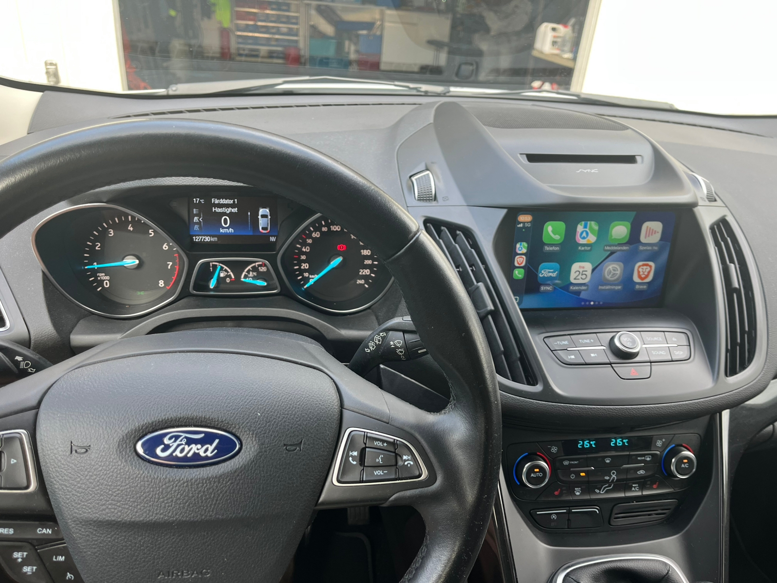 Ford Kuga 1.5 EcoBoost Manuell 2018, bild 5/10