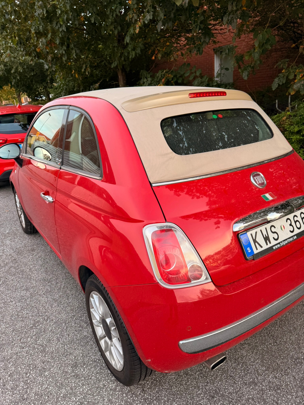 Fiat 500C 1.2 8V Manuell 2011, bild 2/7