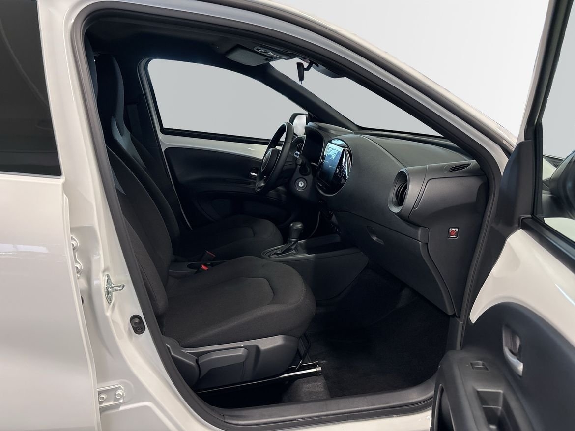 Toyota Aygo X PLAY 2026, bild 6/17