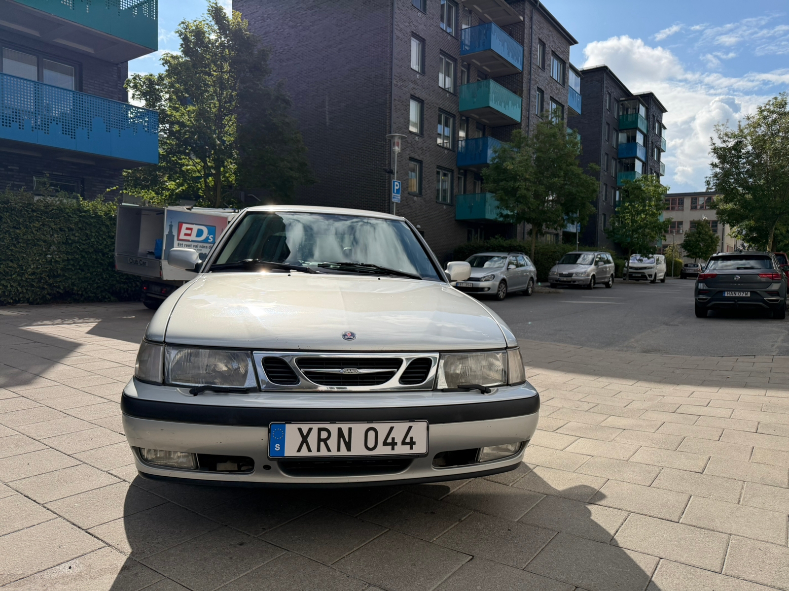 Saab 9-3 5-dörrar 2.0 T Manuell 2000, bild 4/10
