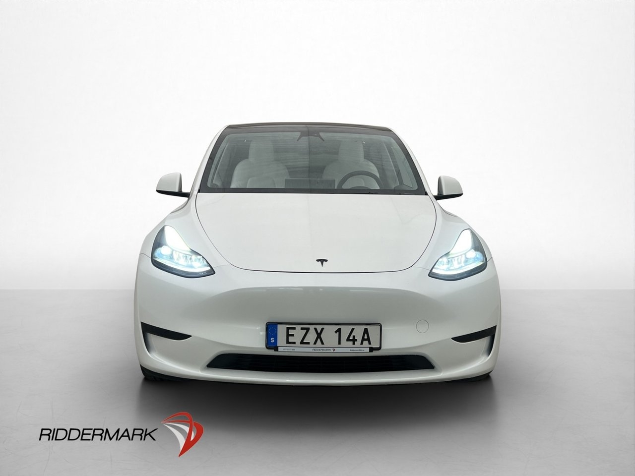 Tesla Model Y 2024, bild 2/10