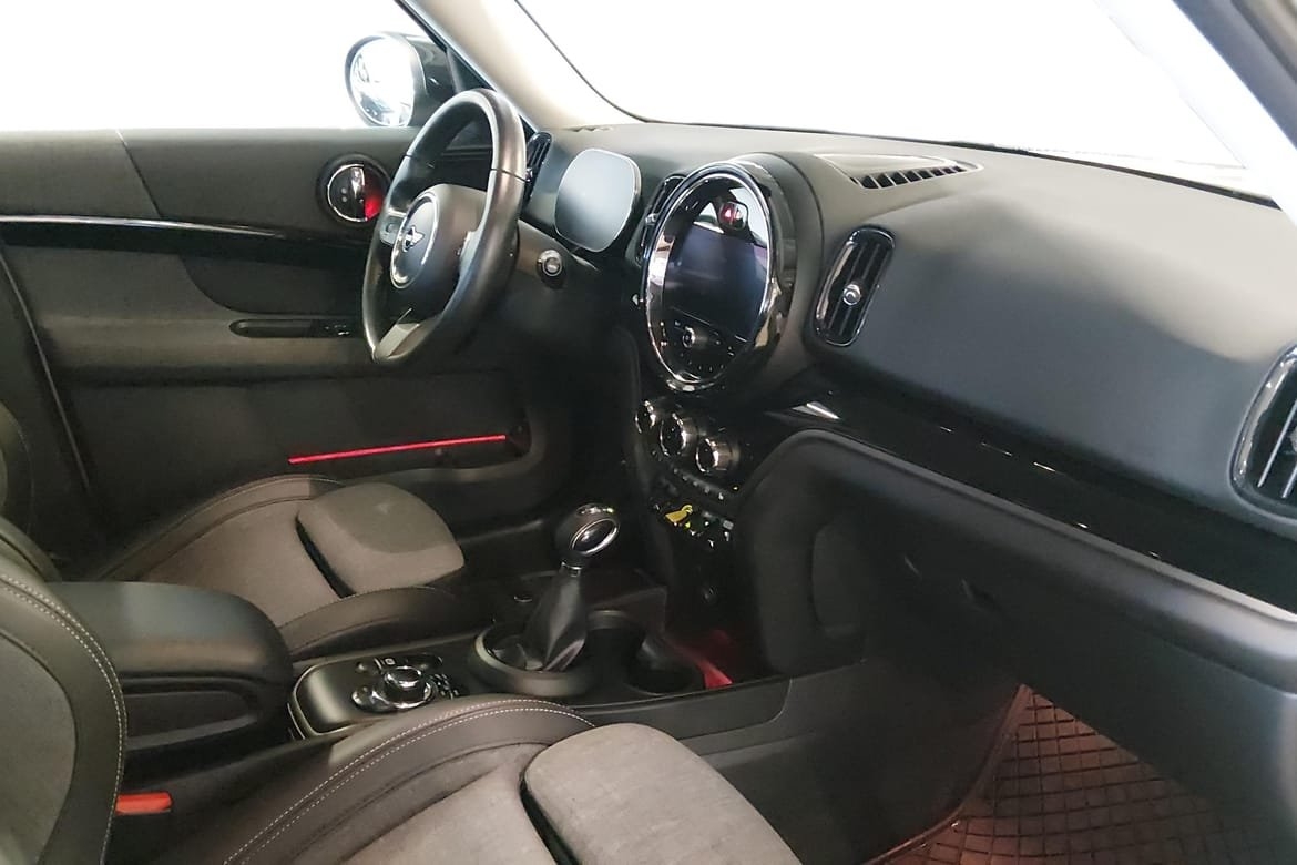 MINI Countryman C SE ALL4 (AWD) 220hk 2023, bild 6/10
