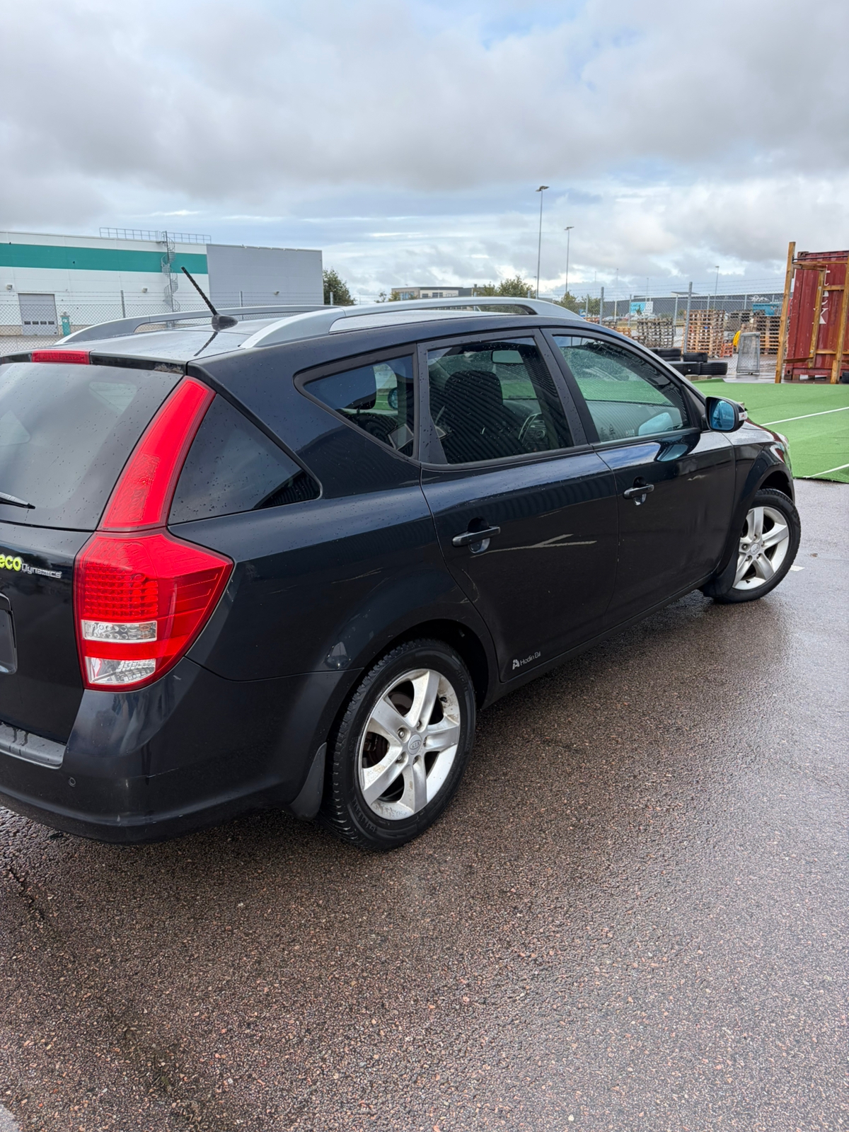 Kia Ceed _sw 1.6 CRDi Manuell 2010, bild 4/8