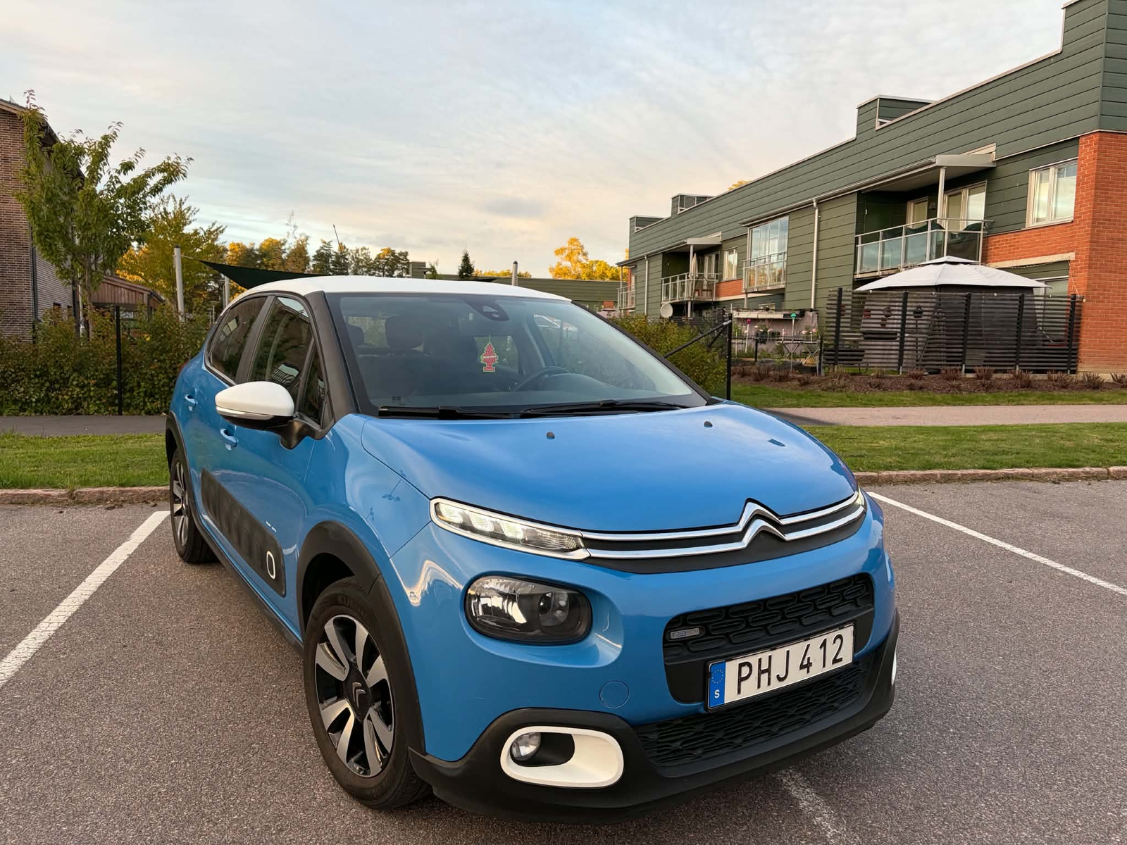 Citroen C3 1.2 PureTech 82 Manuell 2017, photo 2/9
