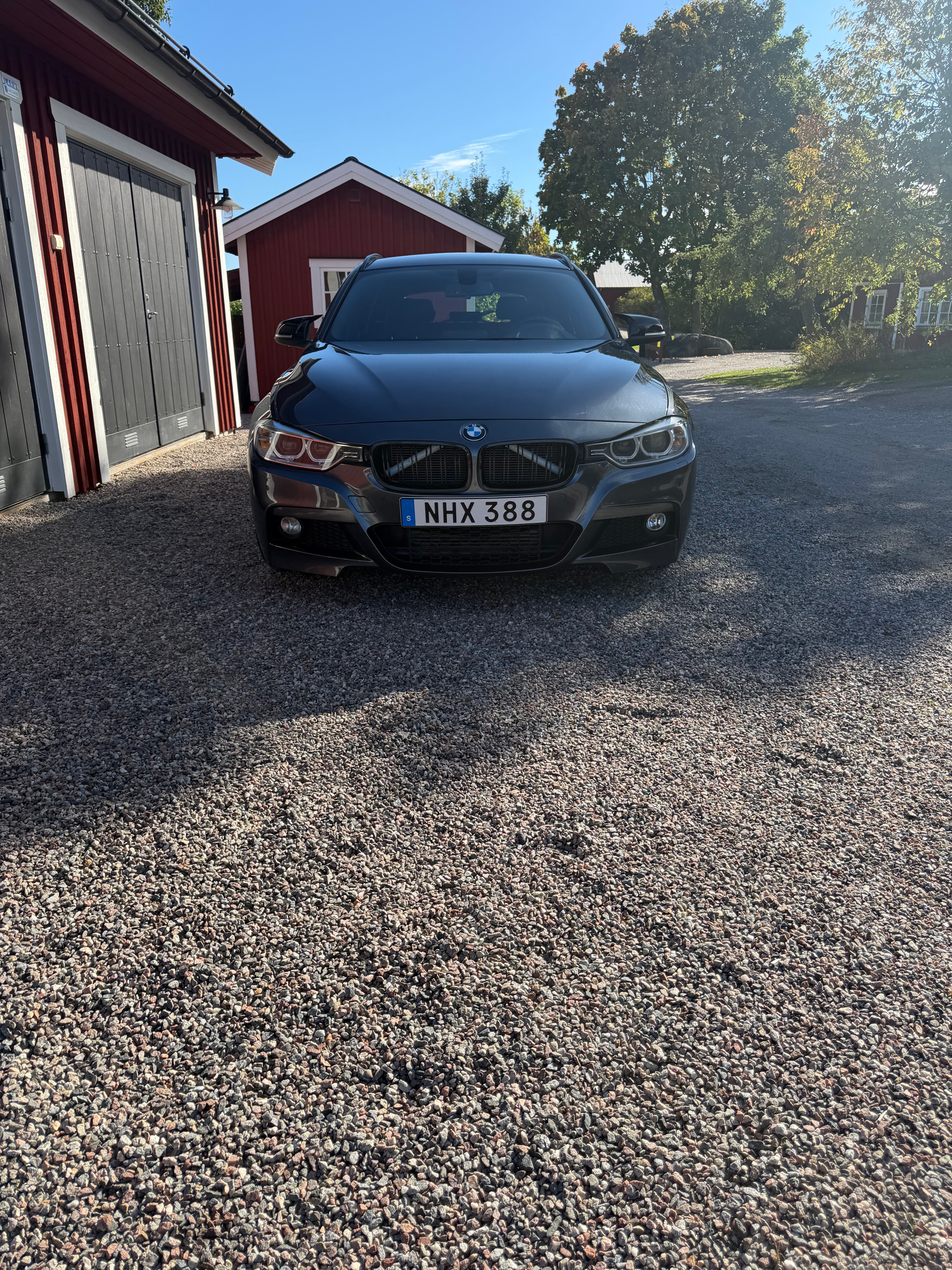 BMW 318 d 2013, bild 2/10
