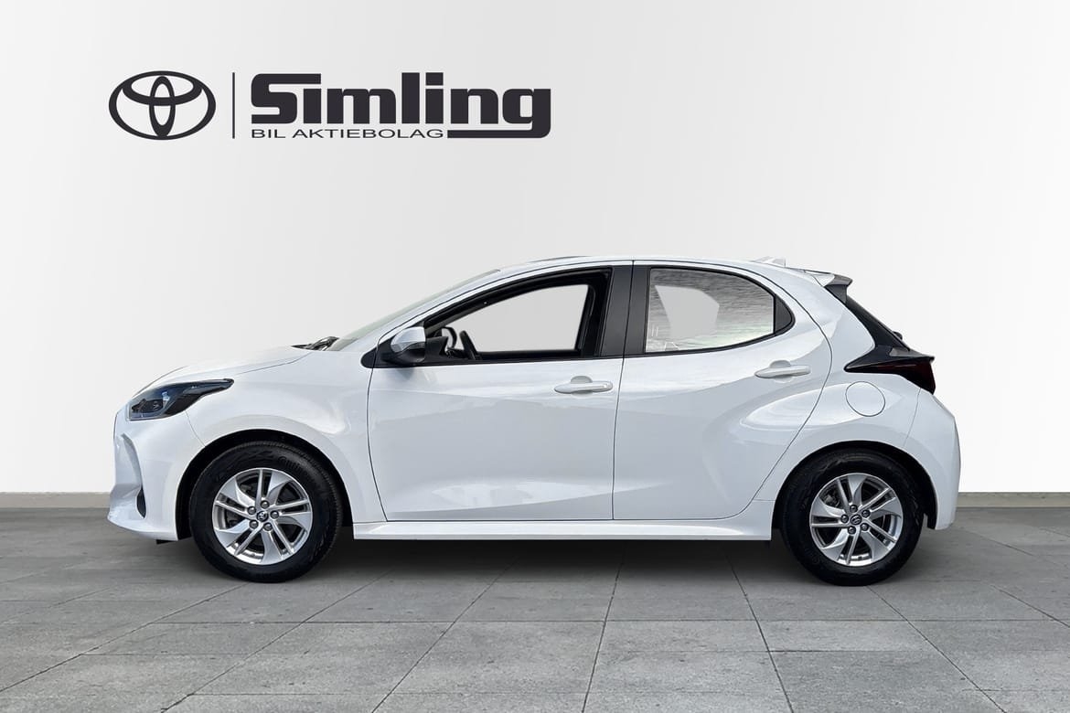 Toyota Yaris Hybrid 2023, bild 4/10