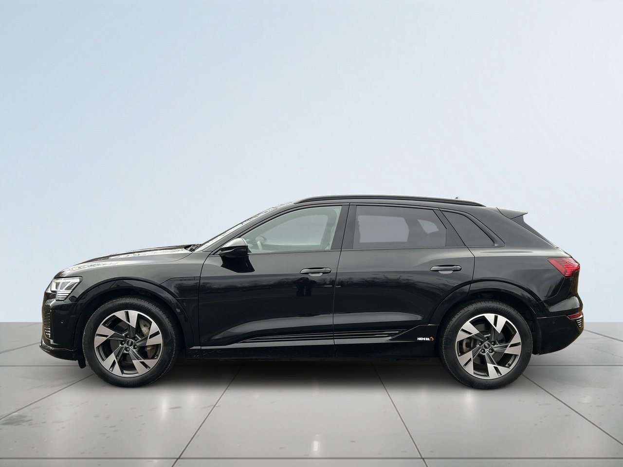 Audi Q8 e-tron 2024, bild 4/24