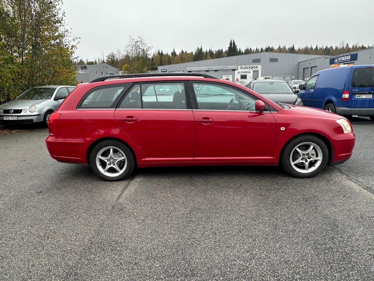 Toyota Avensis Kombi 1.8 VVT-i 2004, bild 5/10