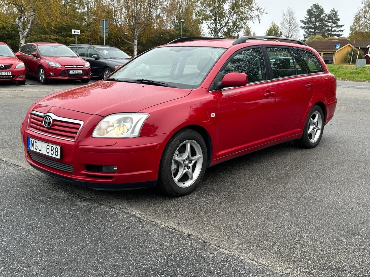 Toyota Avensis Kombi 1.8 VVT-i 2004, bild 2/10