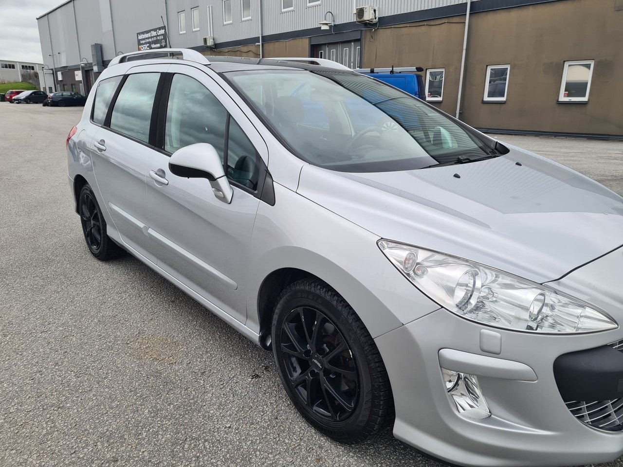Peugeot 308 2009, bild 4/8