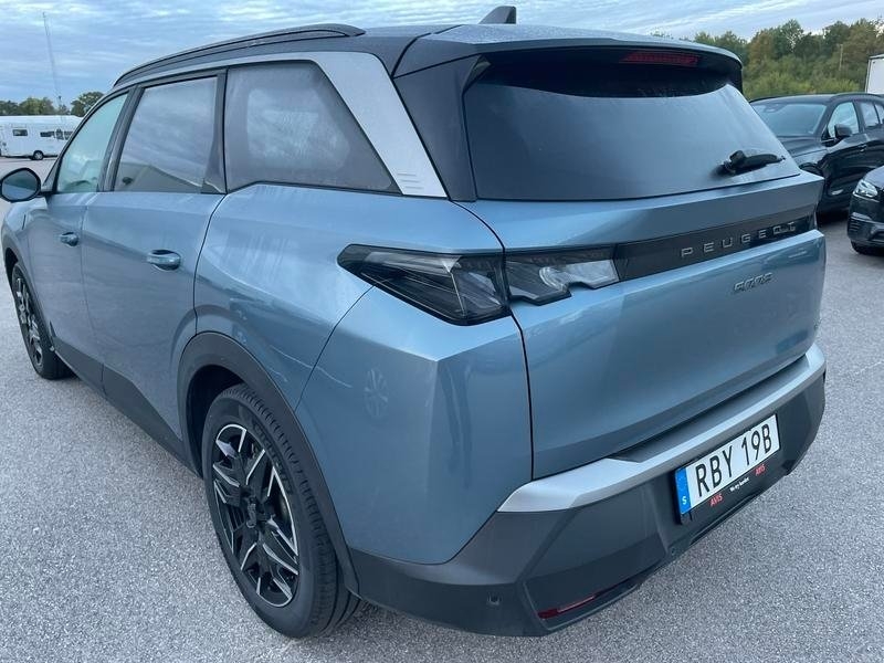 Peugeot 5008 Hybrid 7-SITS 2025, bild 4/5