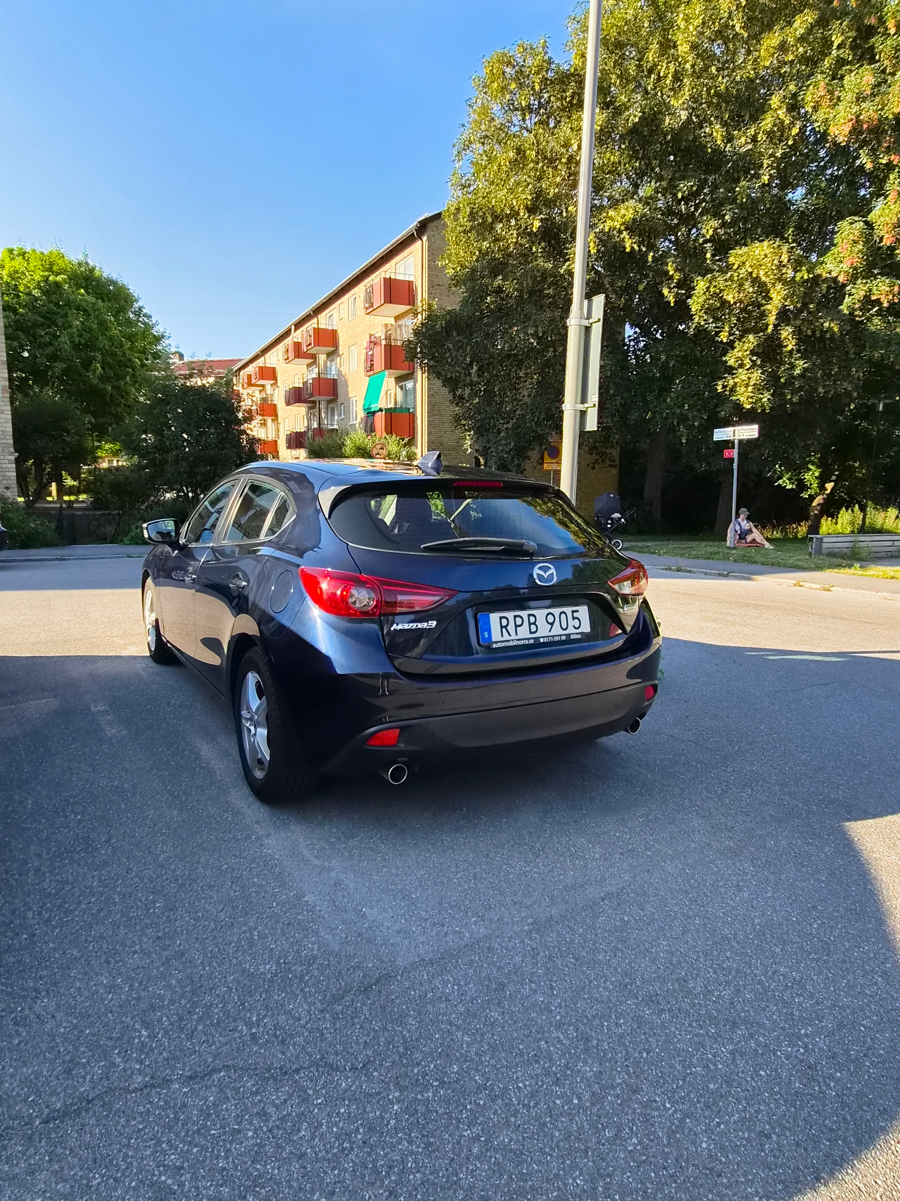 Mazda 3 Sport 2.0 SKYACTIV-G Manuell 2014, bild 4/9