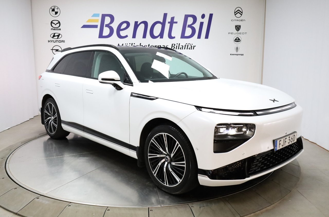 XPENG G9