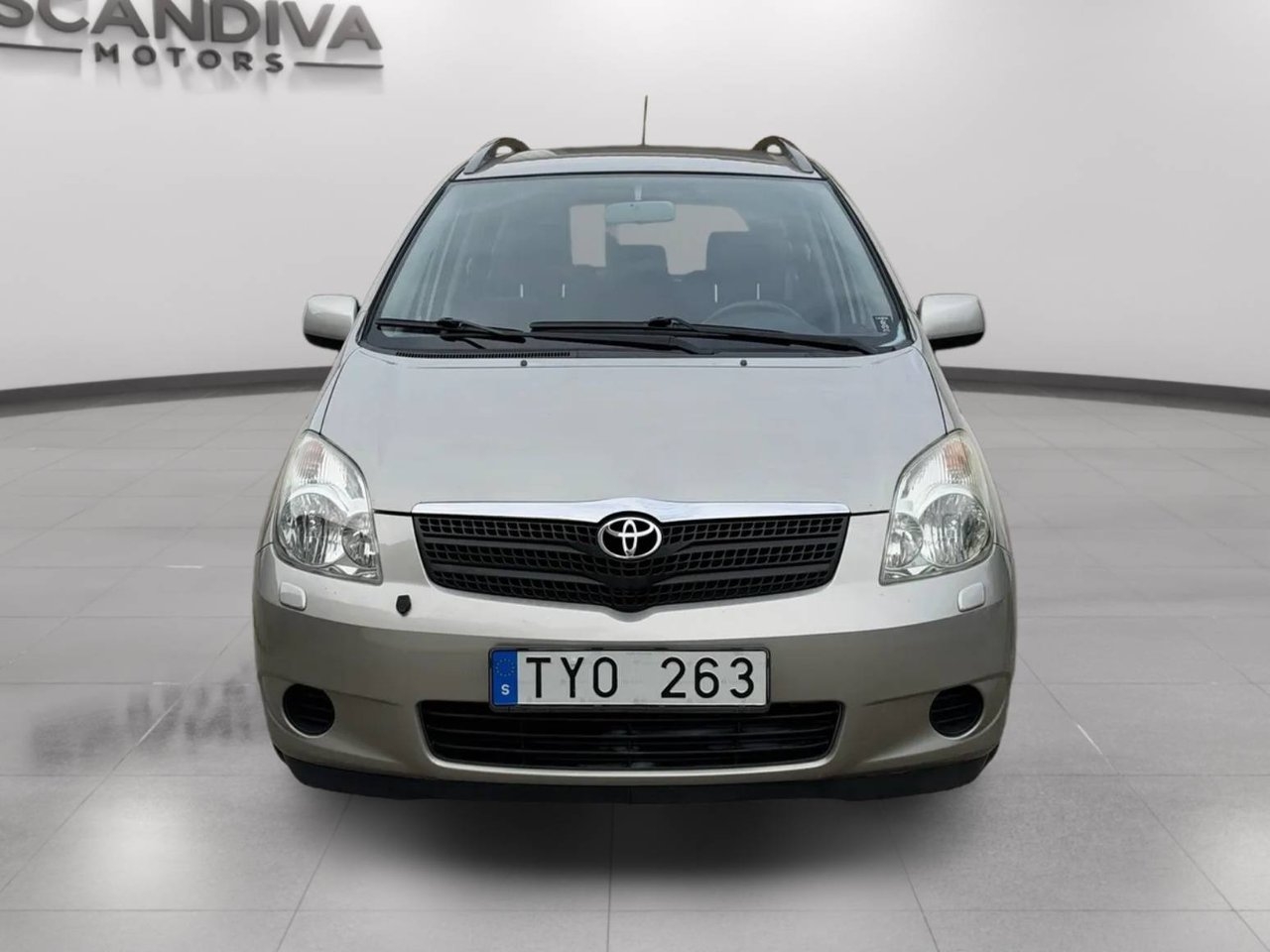 Toyota Corolla Verso 2003, bild 3/10