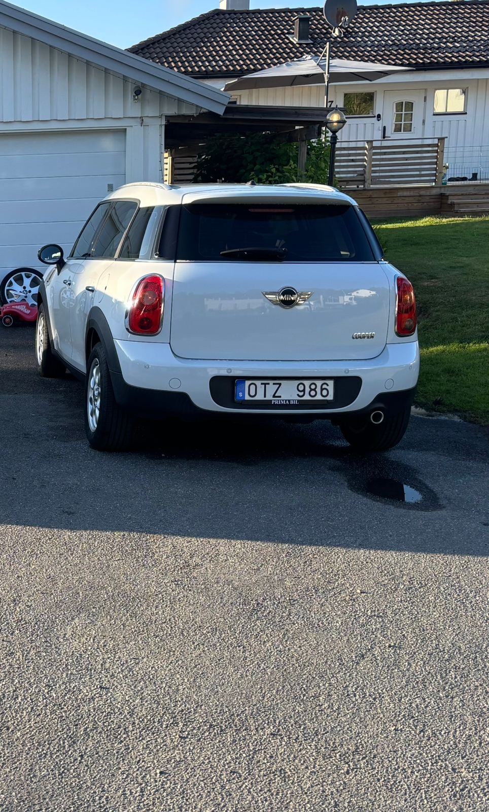 MINI Countryman Cooper D Manuell 2011, bild 2/5
