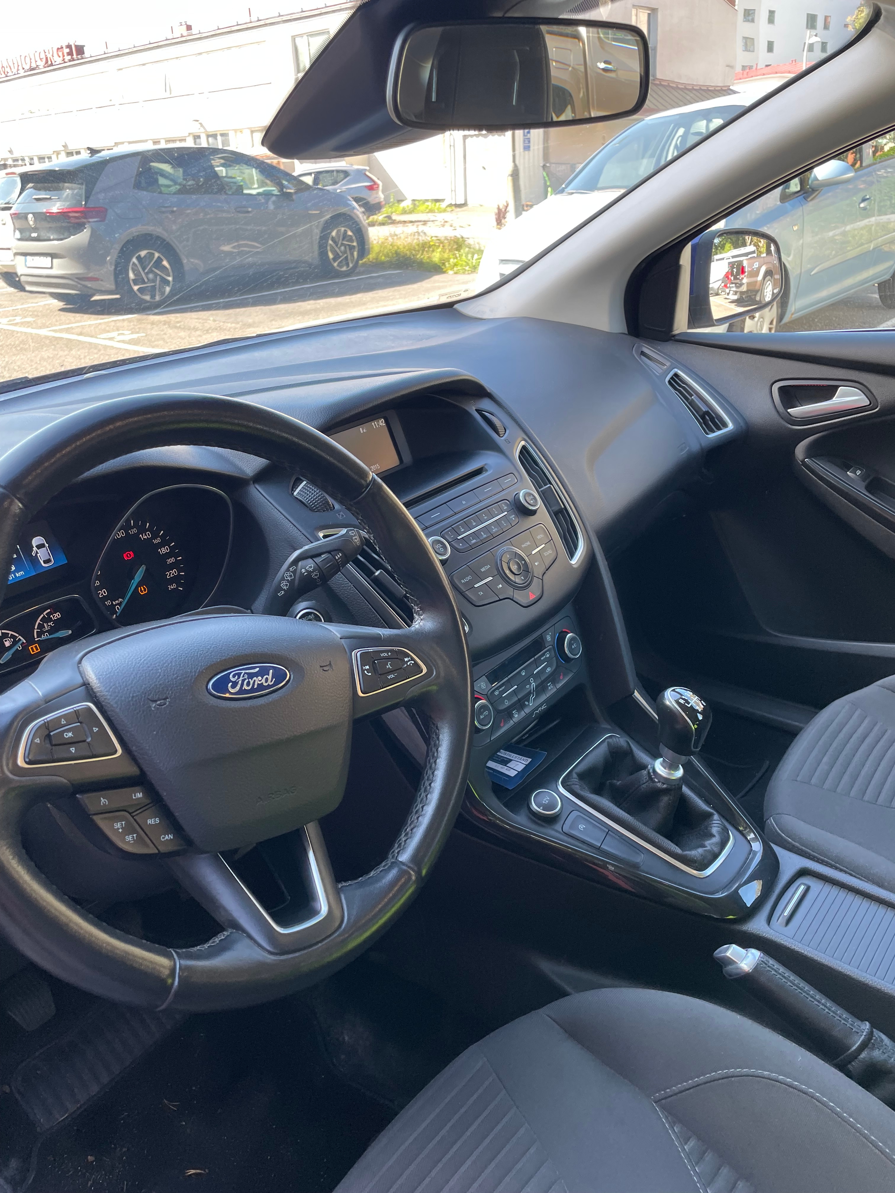 Ford Focus 1.0 EcoBoost Manuell 2015, bild 3/6