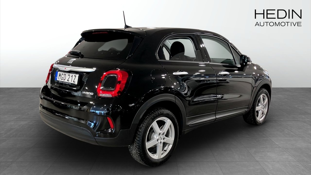 Fiat 500X 1.5 T4 MildHybrid DCT, 130hk 2023, bild 2/9