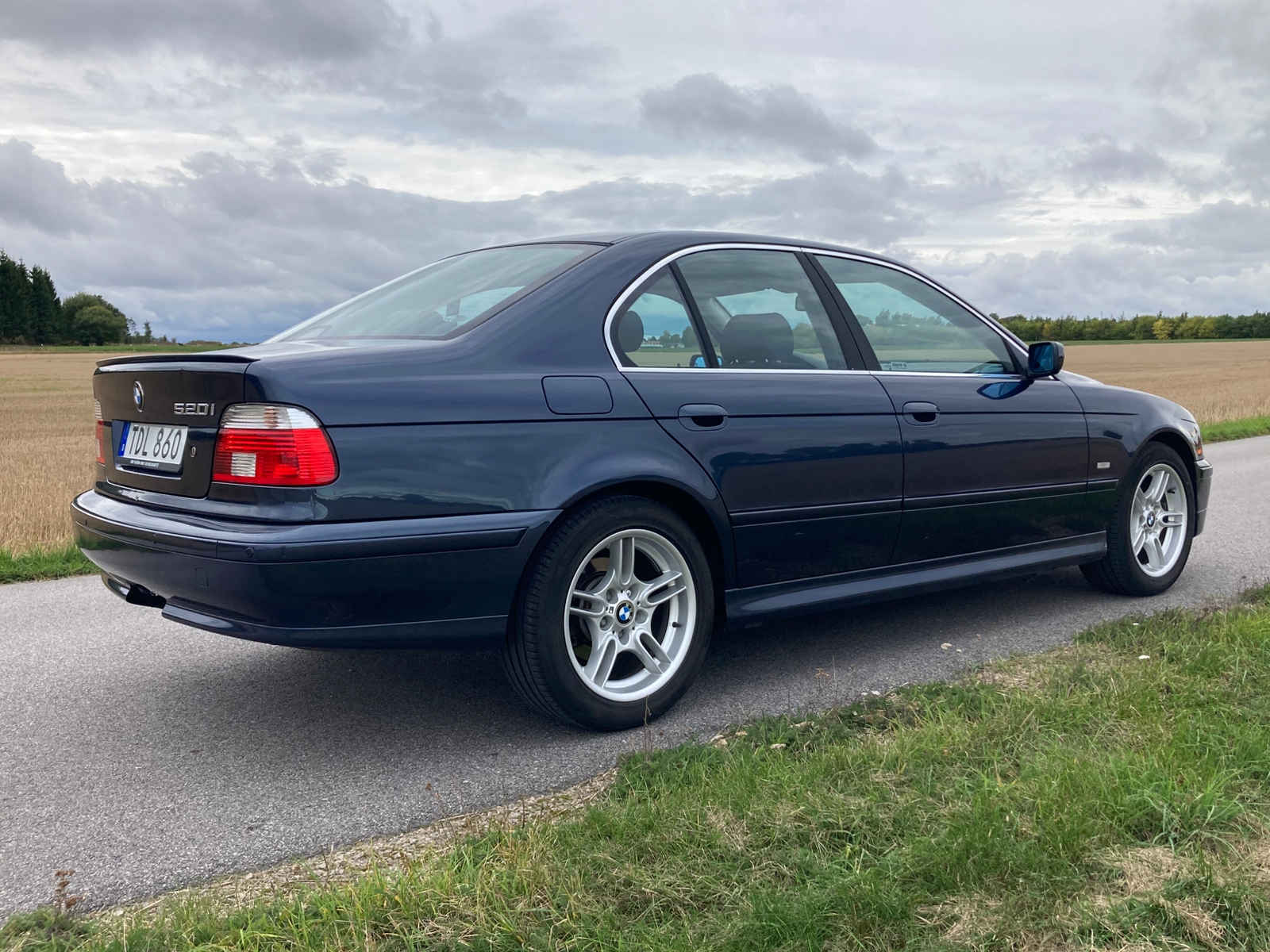 BMW 520 i 2002, photo 4/6