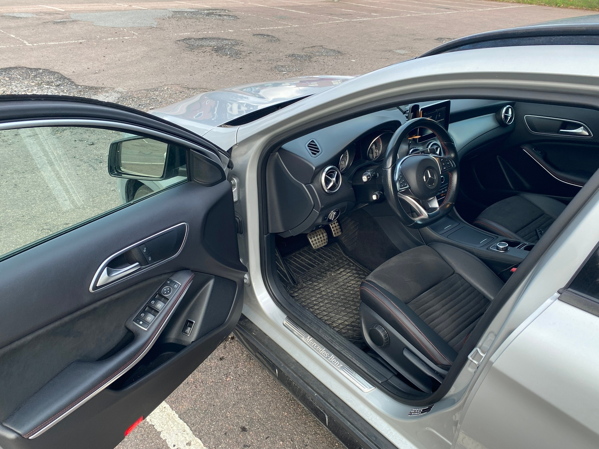 Mercedes-Benz GLA 220 d 7G-DCT 2016, kuva 5/10