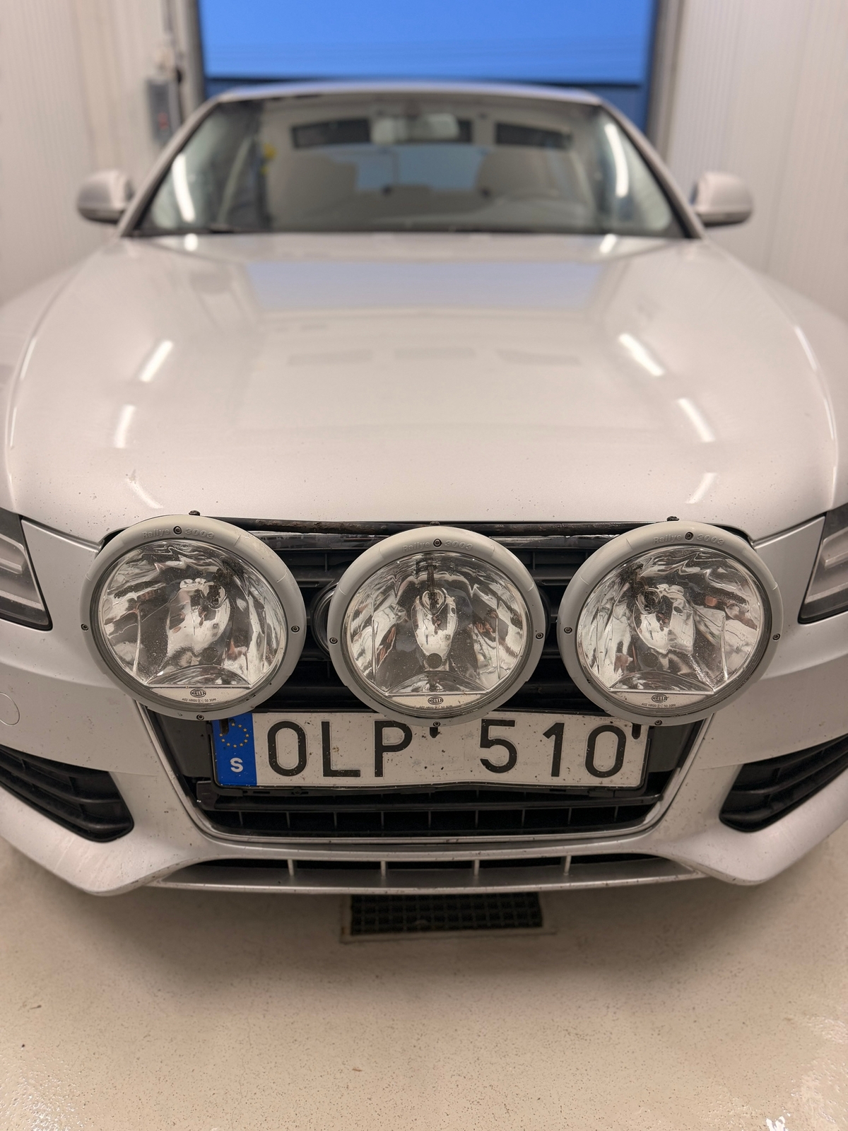Audi A4 Sedan 2.0 TDI DPF Manuell 2009, kuva 3/9