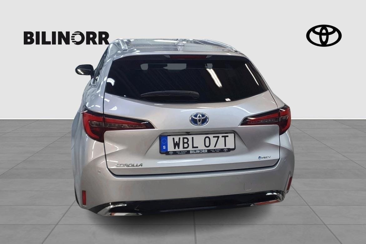 Toyota Corolla 2025, photo 4/10