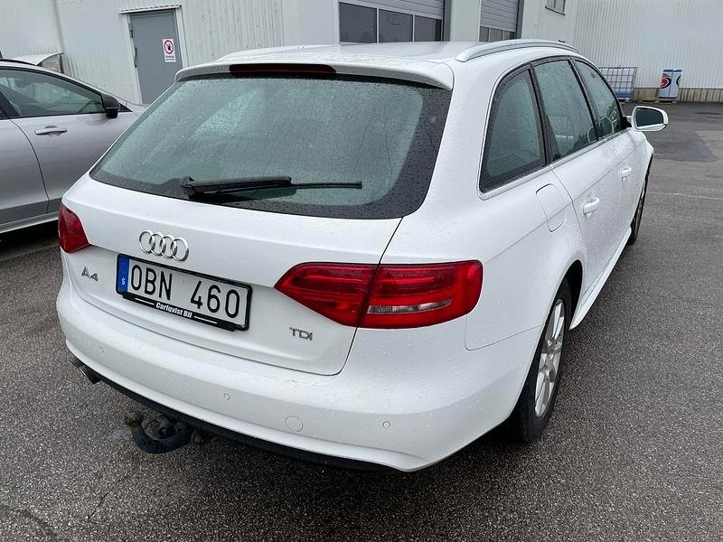 Audi A4 AVANT 2014, photo 3/5