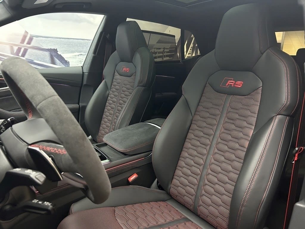 Audi RS Q8 2025, kuva 4/5
