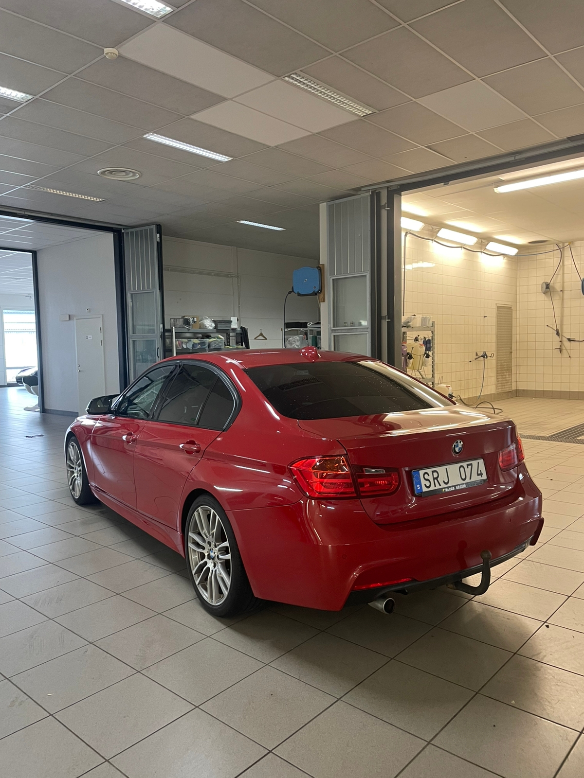 BMW 320 d Sedan Steptronic M-sport 2013, kuva 4/10