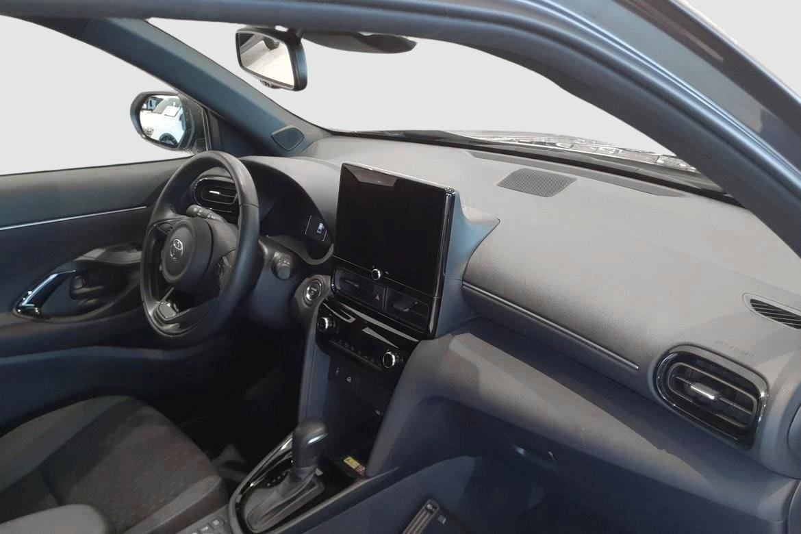Toyota Yaris Cross 2025, bild 6/10