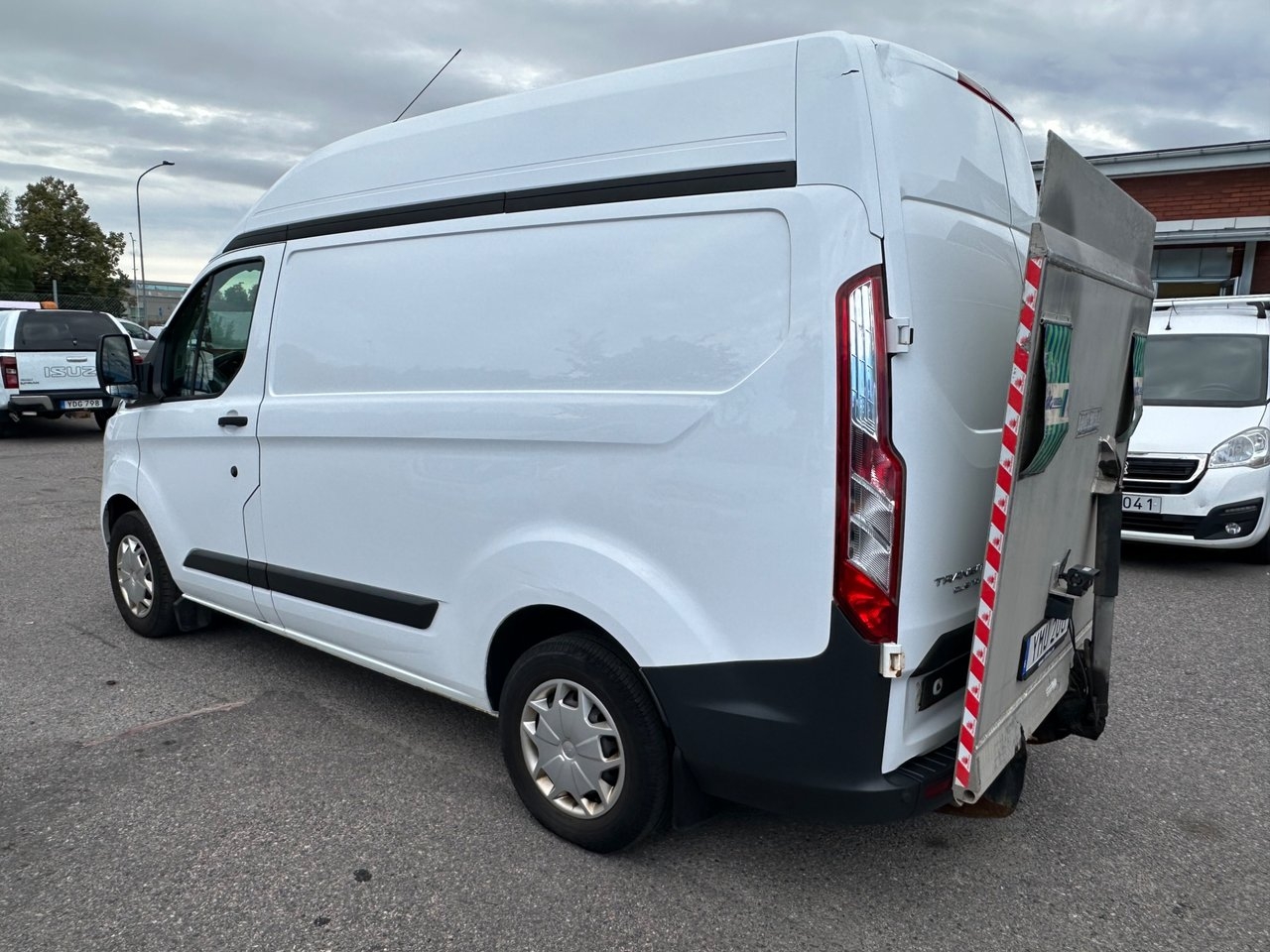 Ford Transit Custom 2017, kuva 5/10