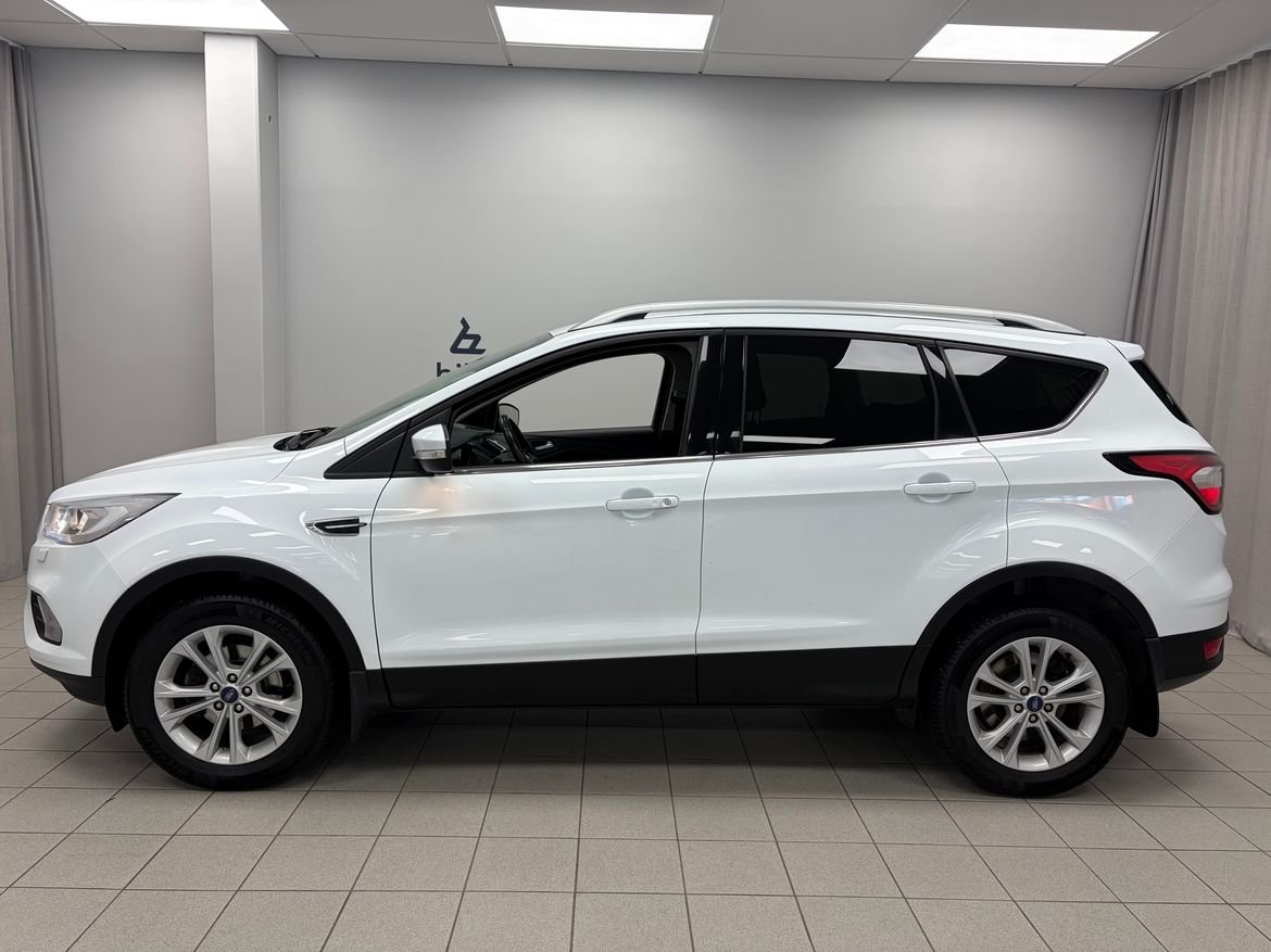 Ford Kuga 1.5 150 Titanium 2018, bild 2/10