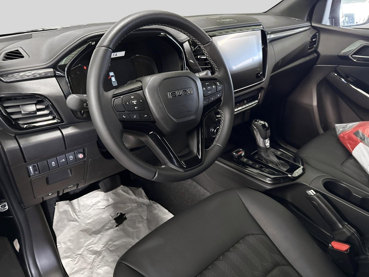 Isuzu D-max XRX Crew CNG 4WD Lagerbil 2025, bild 6/10