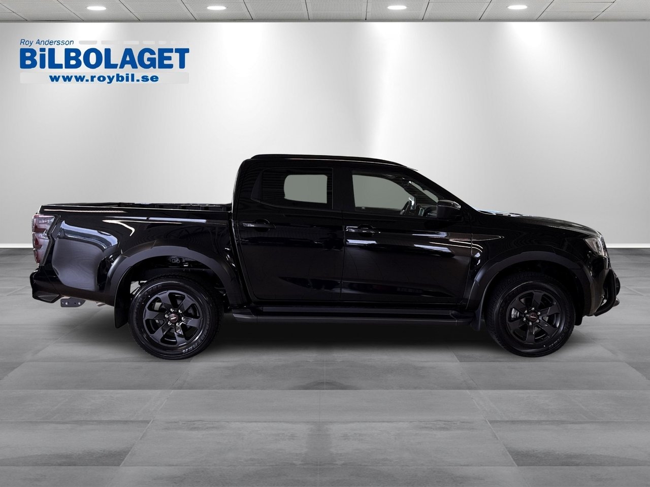 Isuzu D-max XRX Crew CNG 4WD Lagerbil 2025, bild 2/10